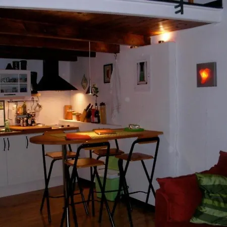 Paradiset The Nest In Apartman